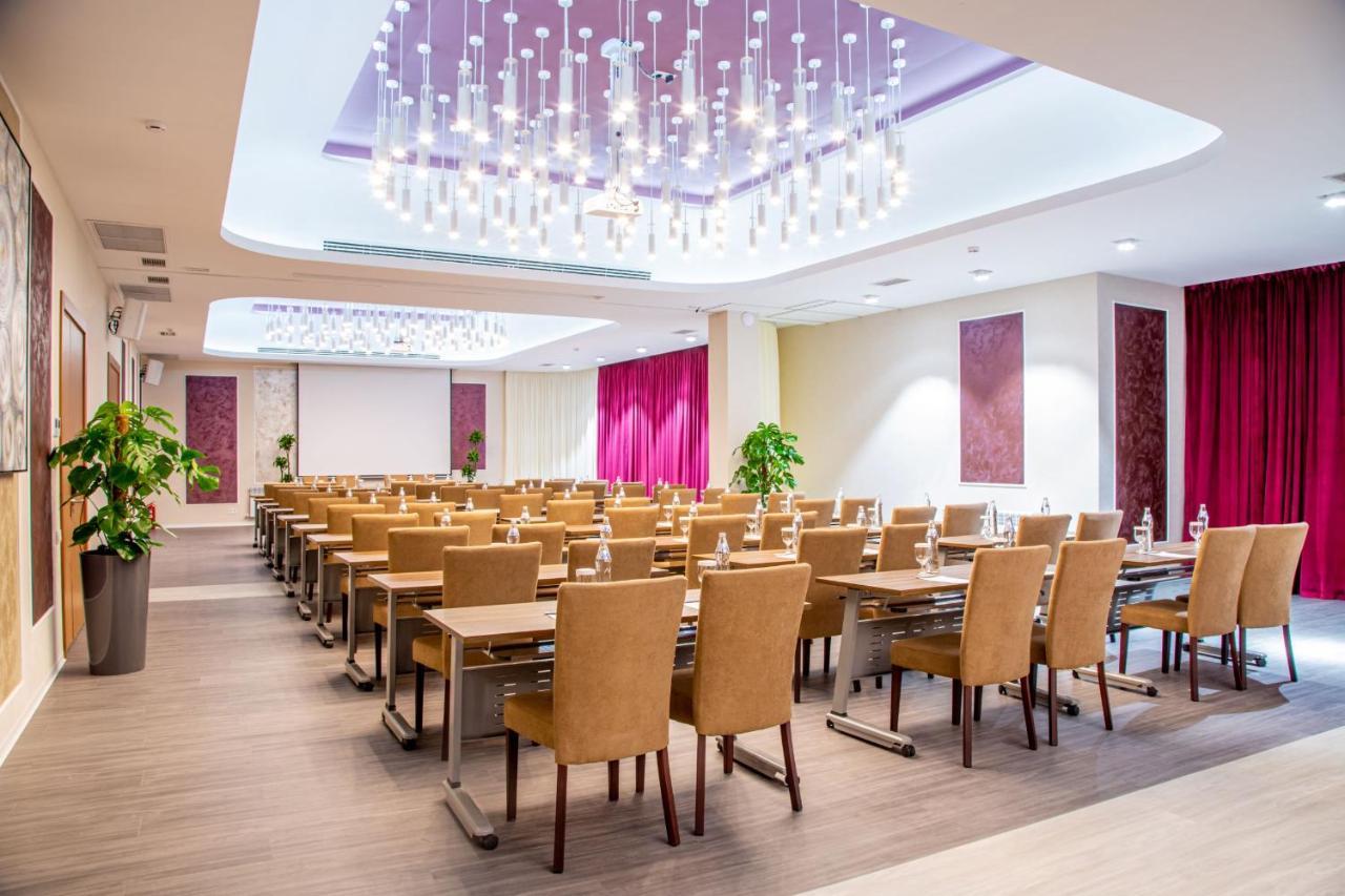 Kazzhol Park Hotel Αλμάτι Εξωτερικό φωτογραφία
